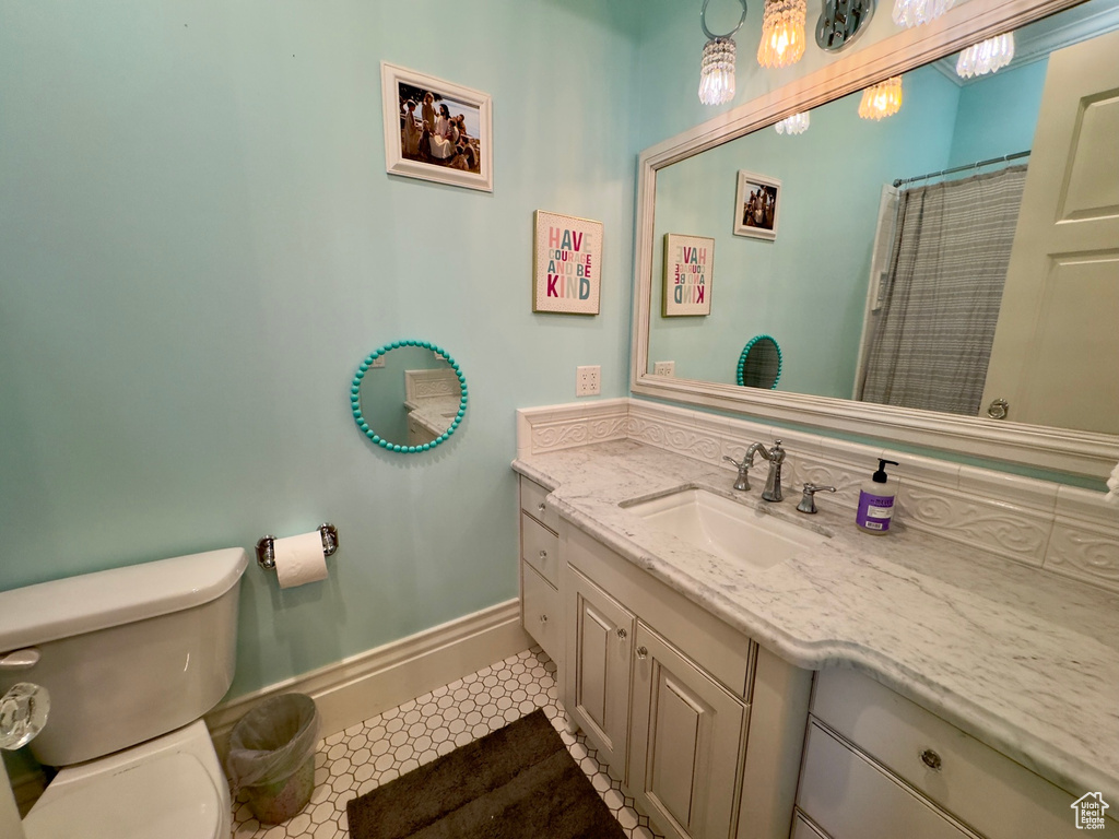 1933 N 1700 W Farr West, UT 84404