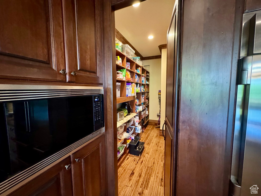1933 N 1700 W Farr West, UT 84404