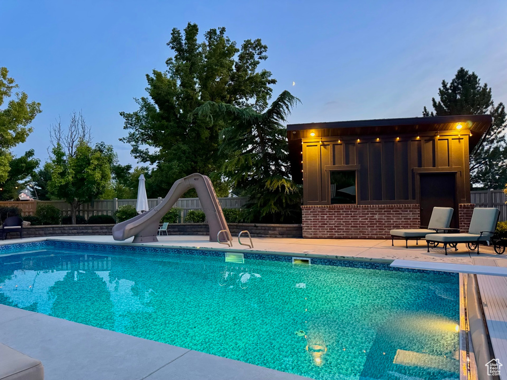 1933 N 1700 W Farr West, UT 84404