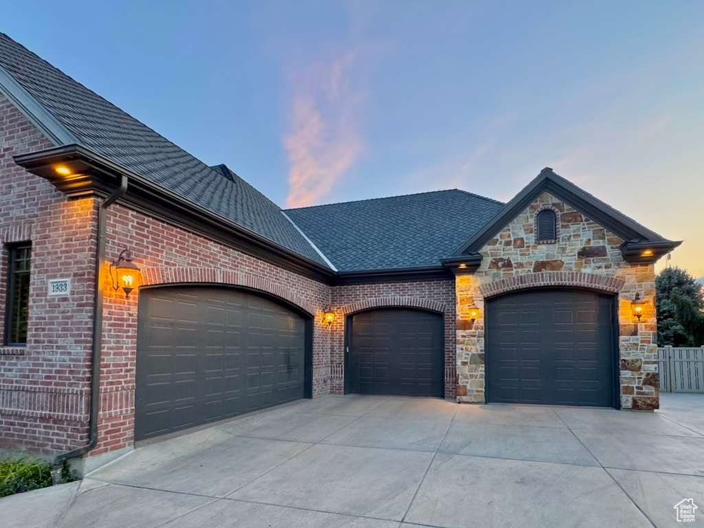 1933 N 1700 W Farr West, UT 84404