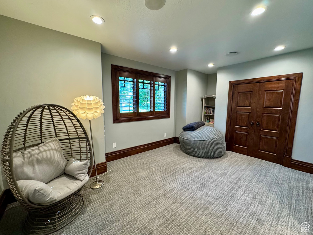1933 N 1700 W Farr West, UT 84404