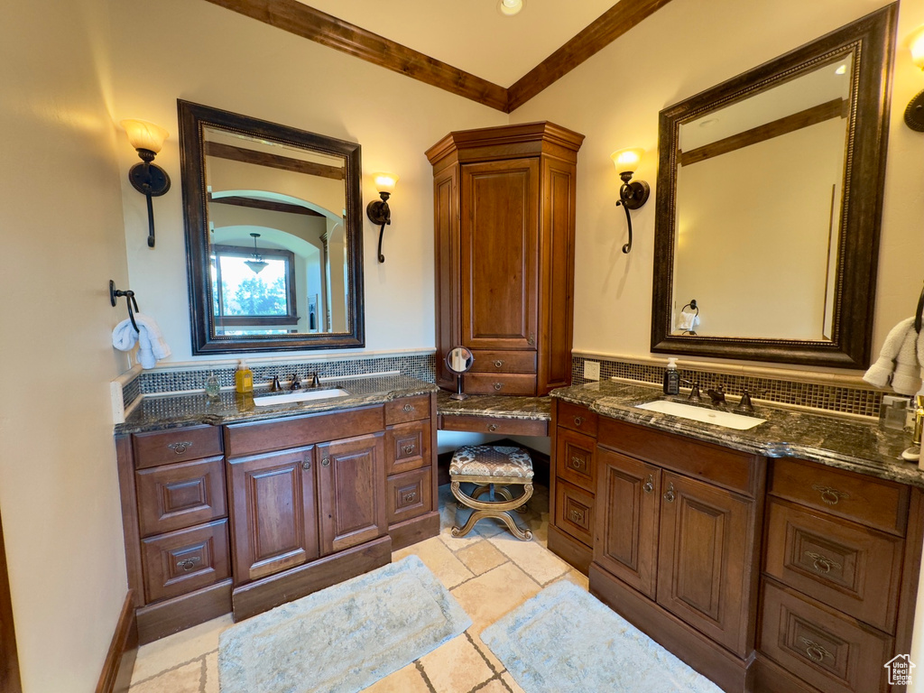 1933 N 1700 W Farr West, UT 84404