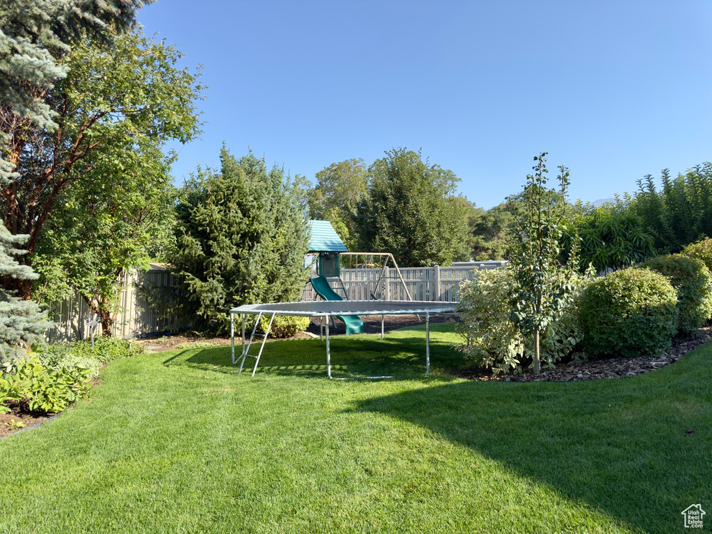 1933 N 1700 W Farr West, UT 84404