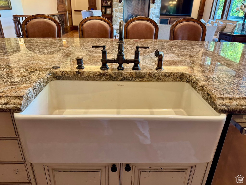 1933 N 1700 W Farr West, UT 84404