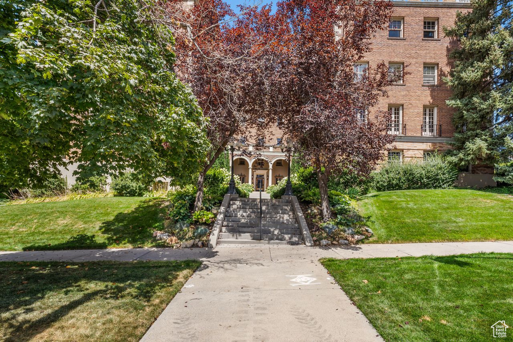 1283 E SOUTH TEMPLE ##404 Salt Lake City, UT 84102
