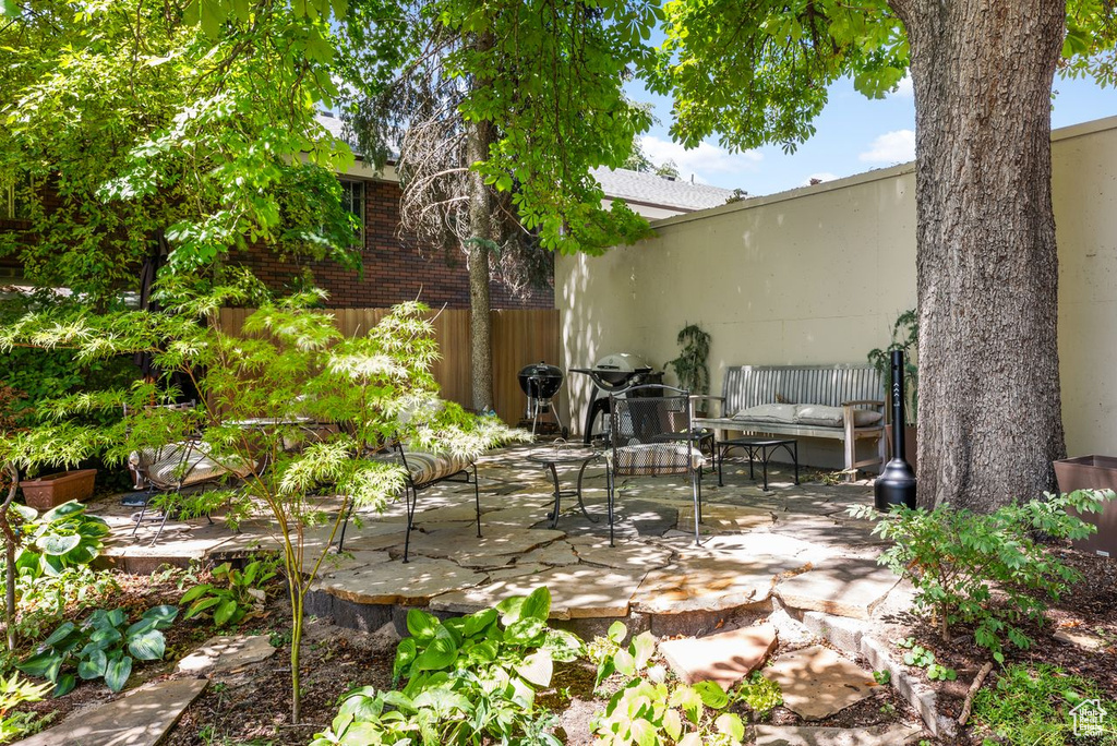 1283 E SOUTH TEMPLE ##404 Salt Lake City, UT 84102