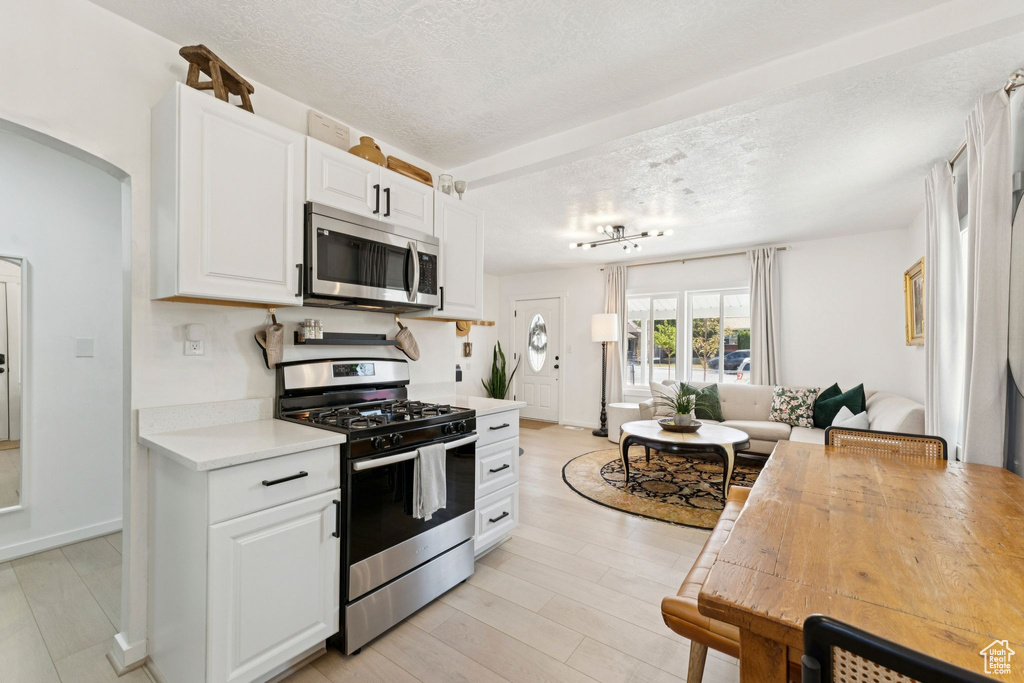 970 W 300 N Salt Lake City, UT 84116