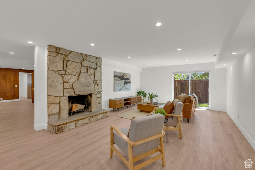1817 E NORTH WOODSIDE DR Holladay, UT 84124