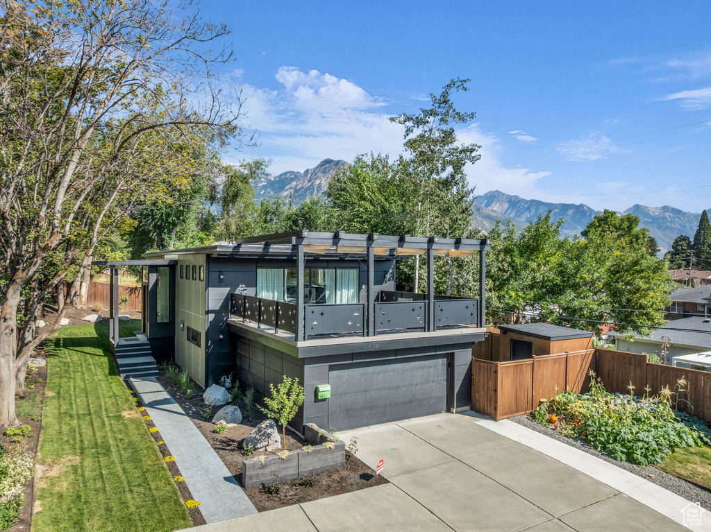 1817 E NORTH WOODSIDE DR Holladay, UT 84124