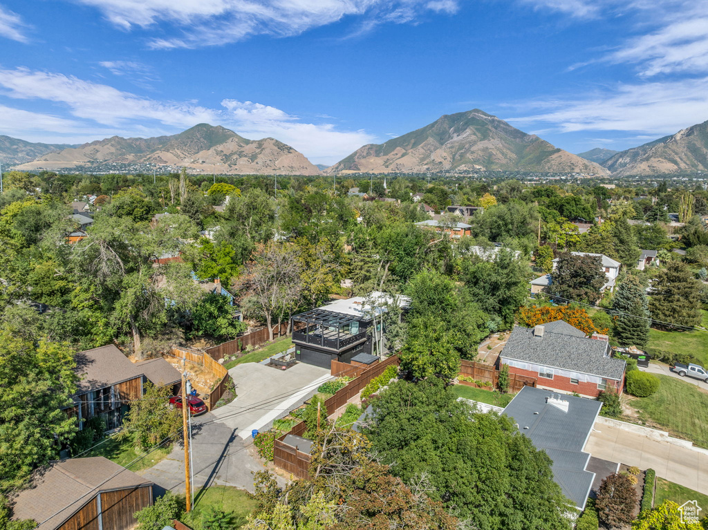 1817 E NORTH WOODSIDE DR Holladay, UT 84124