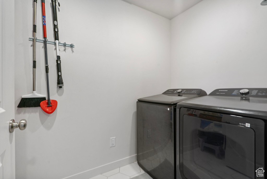 527 W FLORA DR Saratoga Springs, UT 84045
