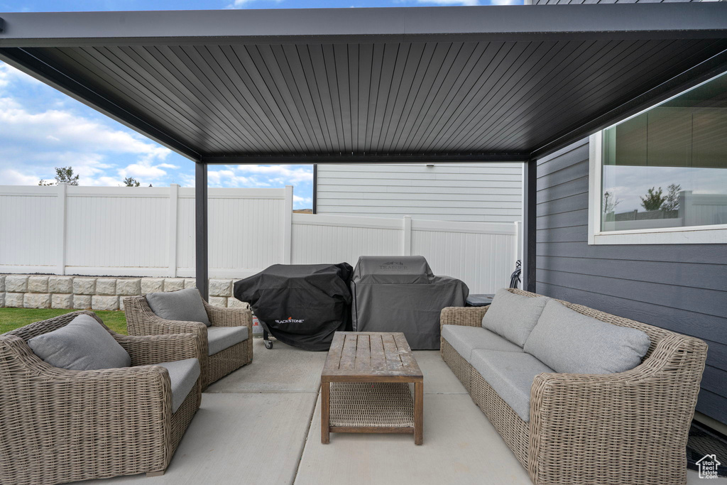 527 W FLORA DR Saratoga Springs, UT 84045