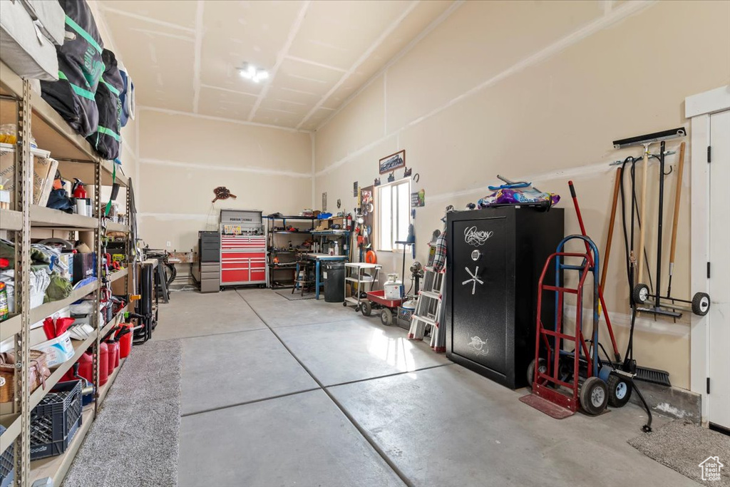 9428 N 5600 W Elwood, UT 84337