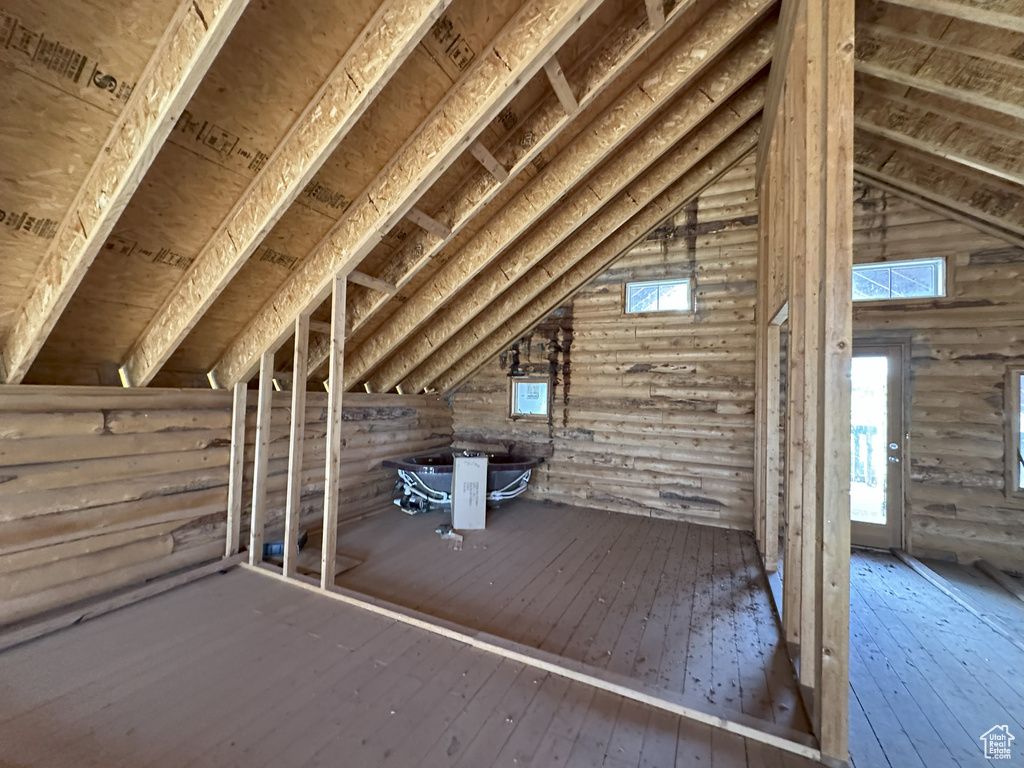 Photo 8 for MLS #2109092 at 2230 S Porcupine Cir