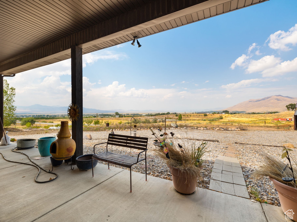 975 E 715 S Genola, UT 84655