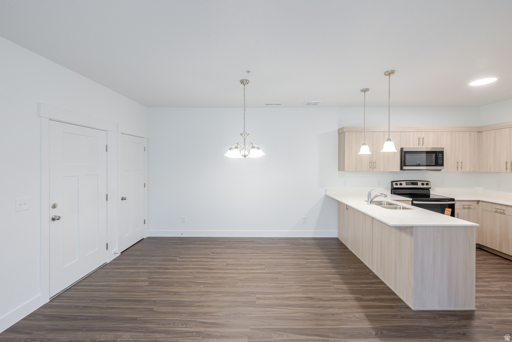 858 N COULSEN DR #K202 Saratoga Springs, UT 84045