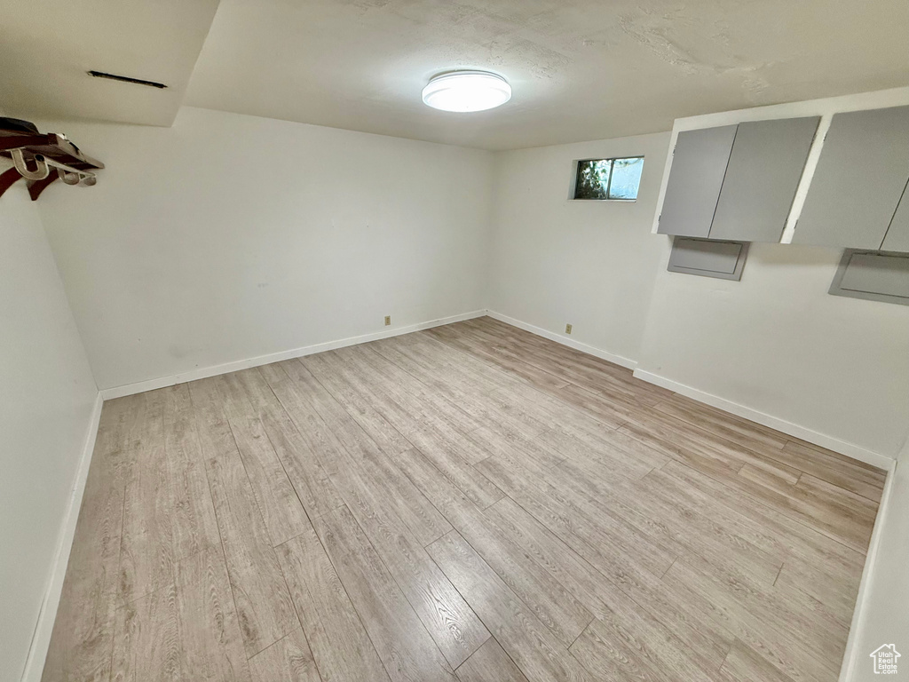 Photo 20 for MLS #2109109 at 1358 E Maplewood Cir
