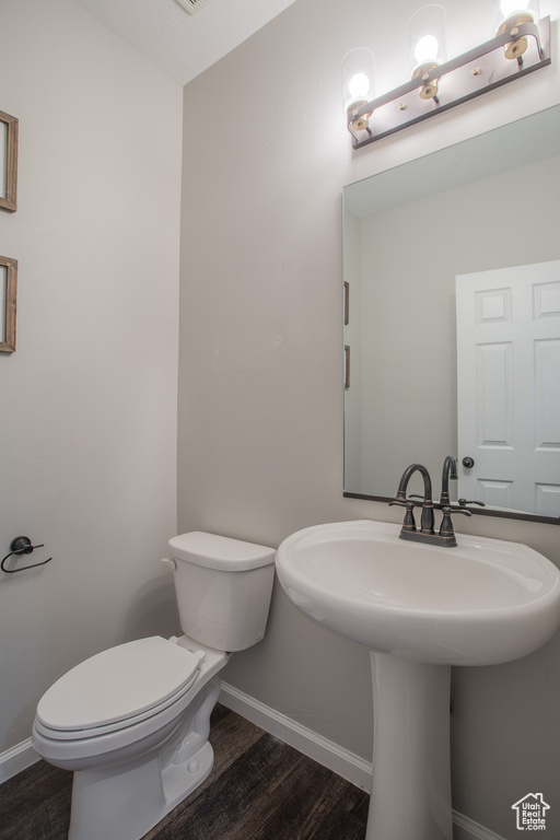 3179 N 1500 E Layton, UT 84040
