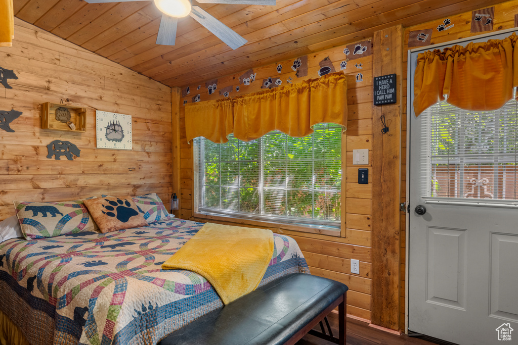 Photo 40 for MLS #2109125 at 184 S Bear Lake Blvd