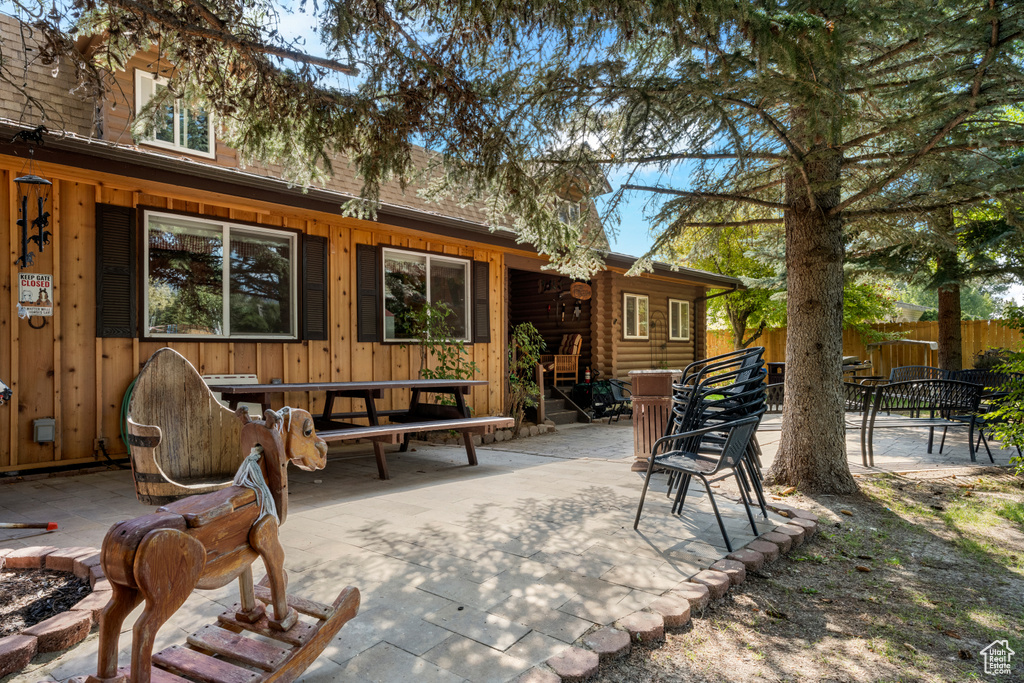 Photo 7 for MLS #2109125 at 184 S Bear Lake Blvd