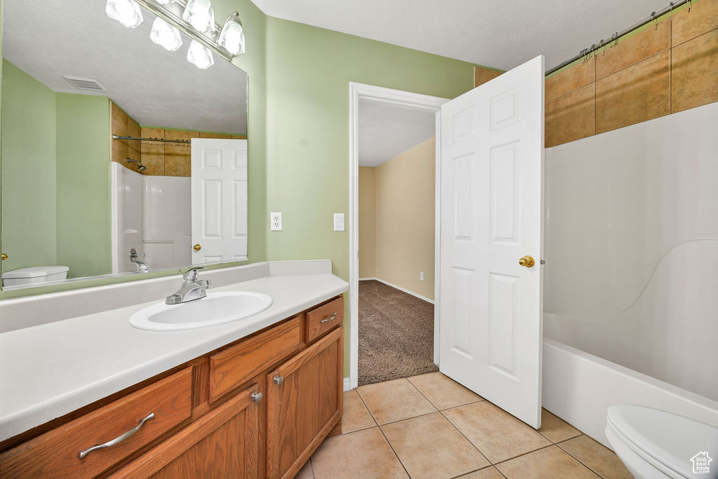 Photo 15 for MLS #2109129 at 2 N Somerset Pl