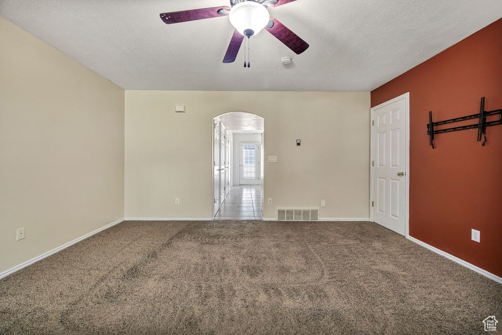 Photo 10 for MLS #2109129 at 2 N Somerset Pl
