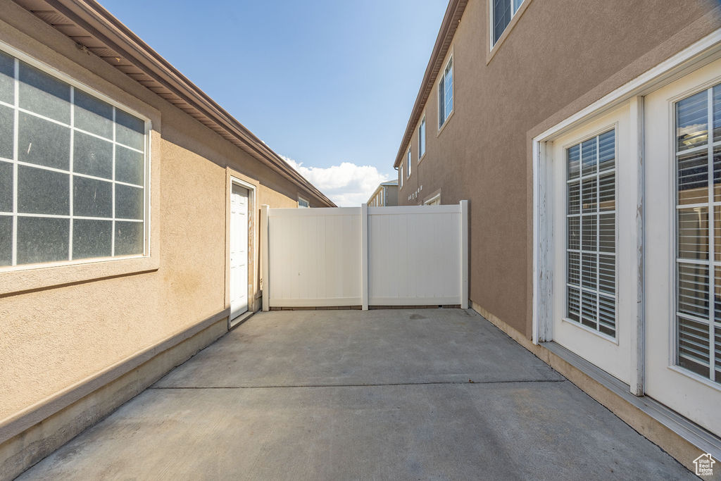 Photo 22 for MLS #2109129 at 2 N Somerset Pl