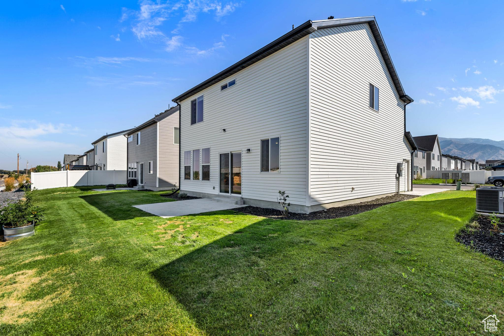 Photo 6 for MLS #2109130 at 2157 S 1580 West