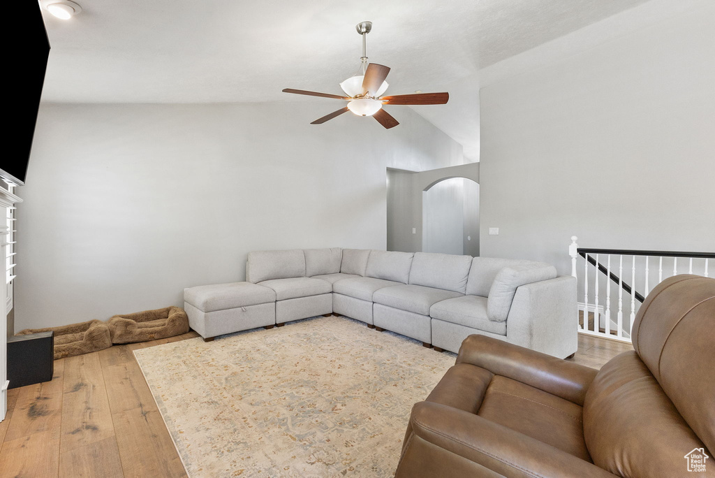 Photo 8 for MLS #2109135 at 5489 N Hampton Way