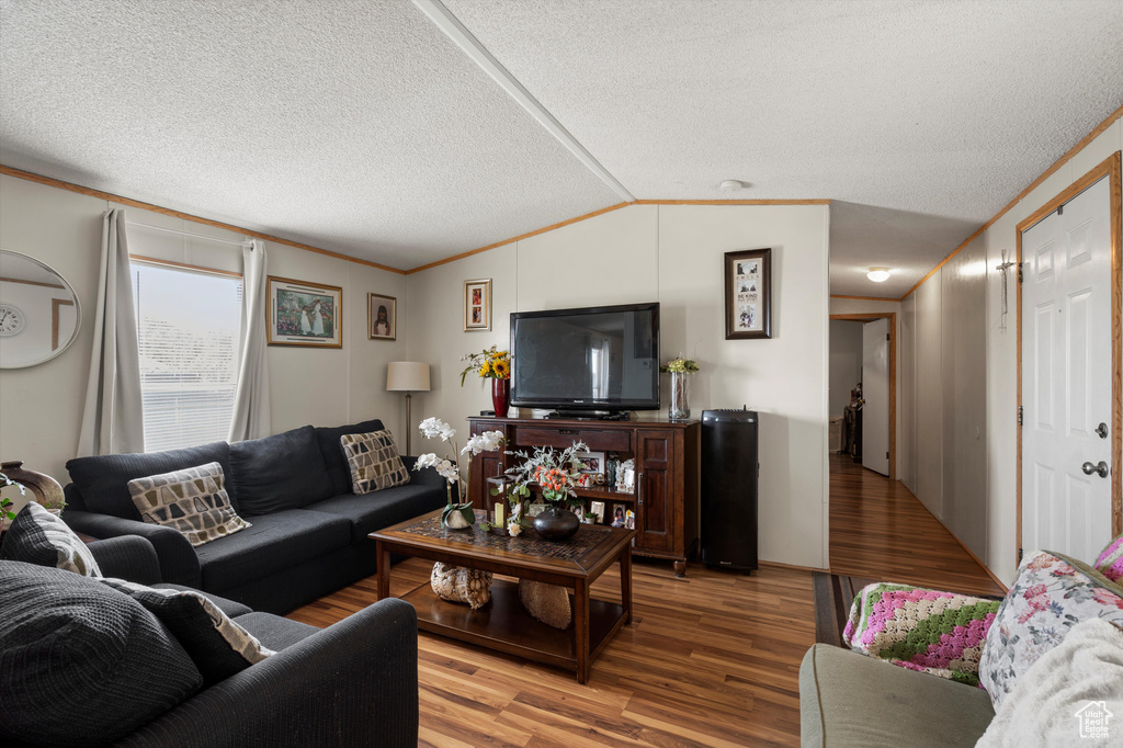 Photo 4 for MLS #2109139 at 2500 N Fort Ln #238