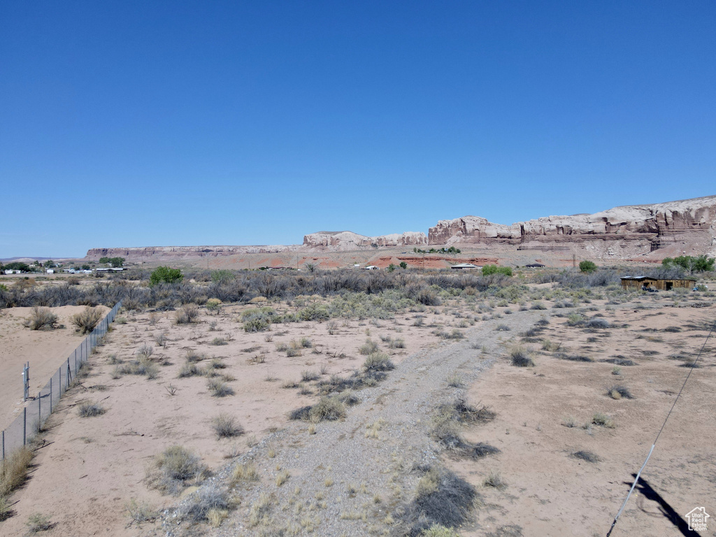 1 E BLACK LOCUST AVE Bluff, UT 84512