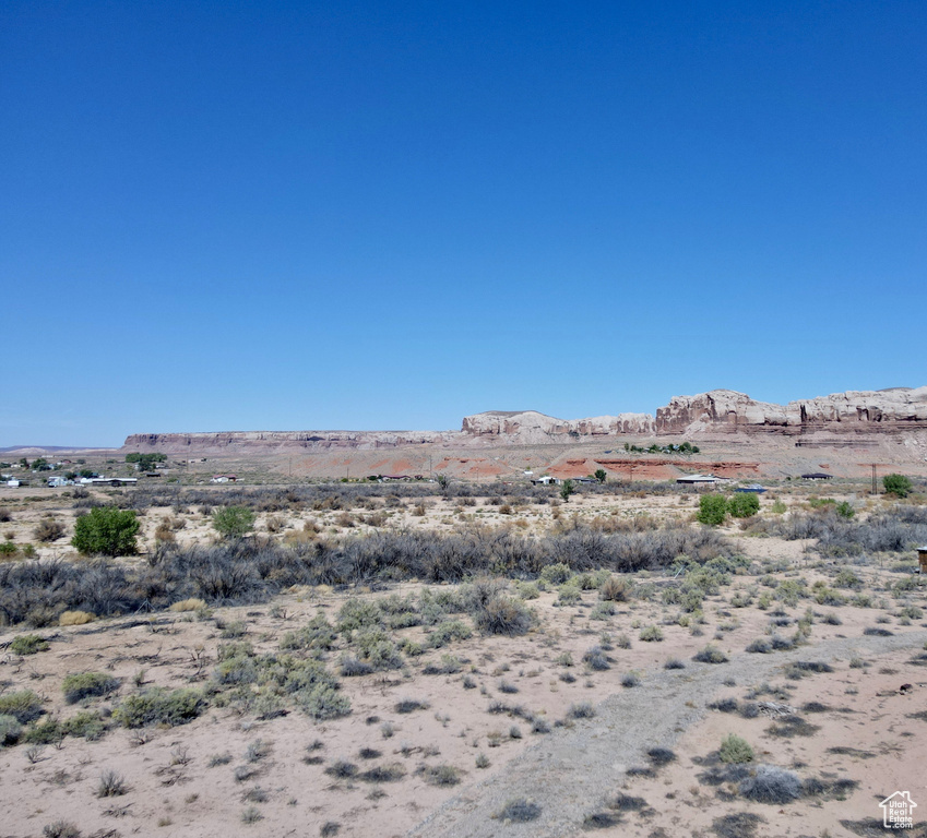 1 E BLACK LOCUST AVE Bluff, UT 84512