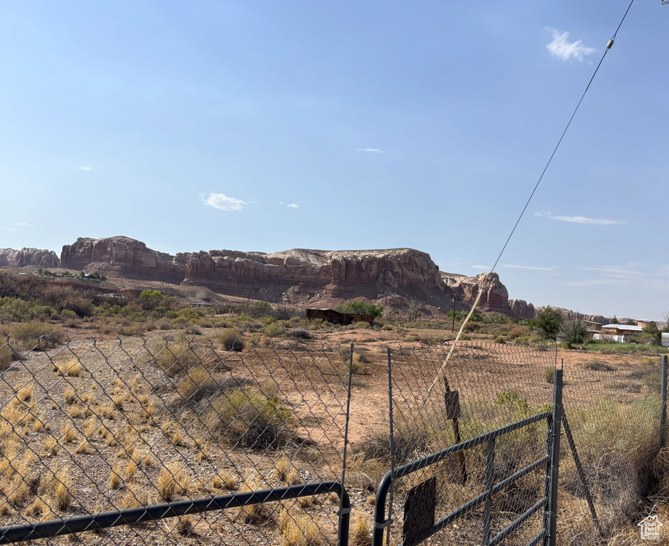 1 E BLACK LOCUST AVE Bluff, UT 84512