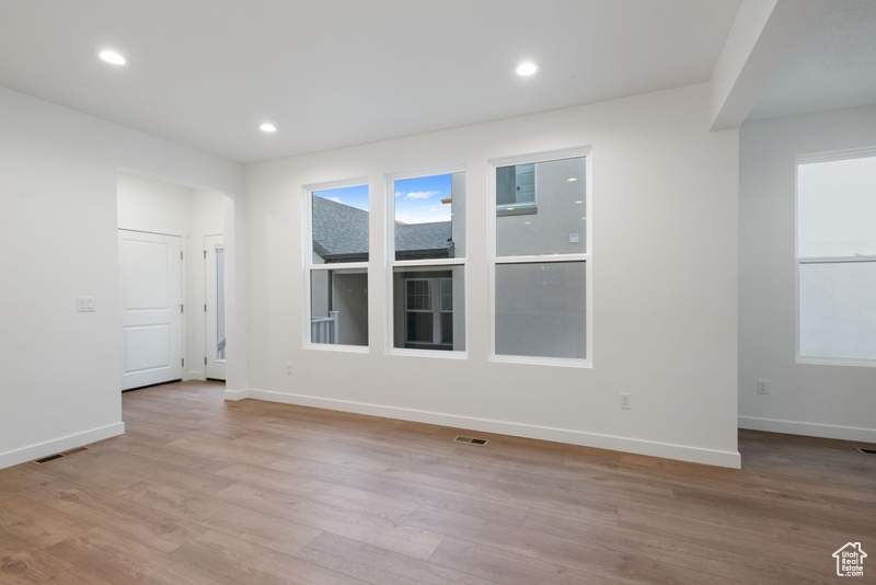 Photo 7 for MLS #2109153 at 11384 S Watercourse Rd #385