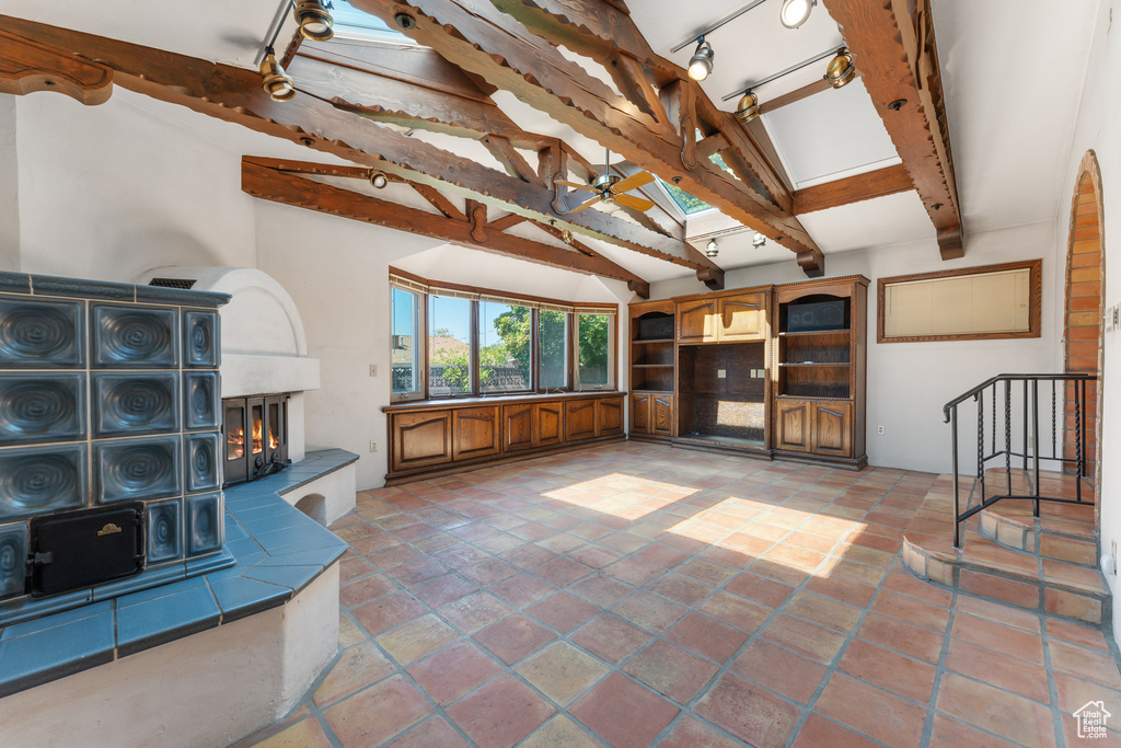 Photo 2 for MLS #2109155 at 1002 S Grandview Rd