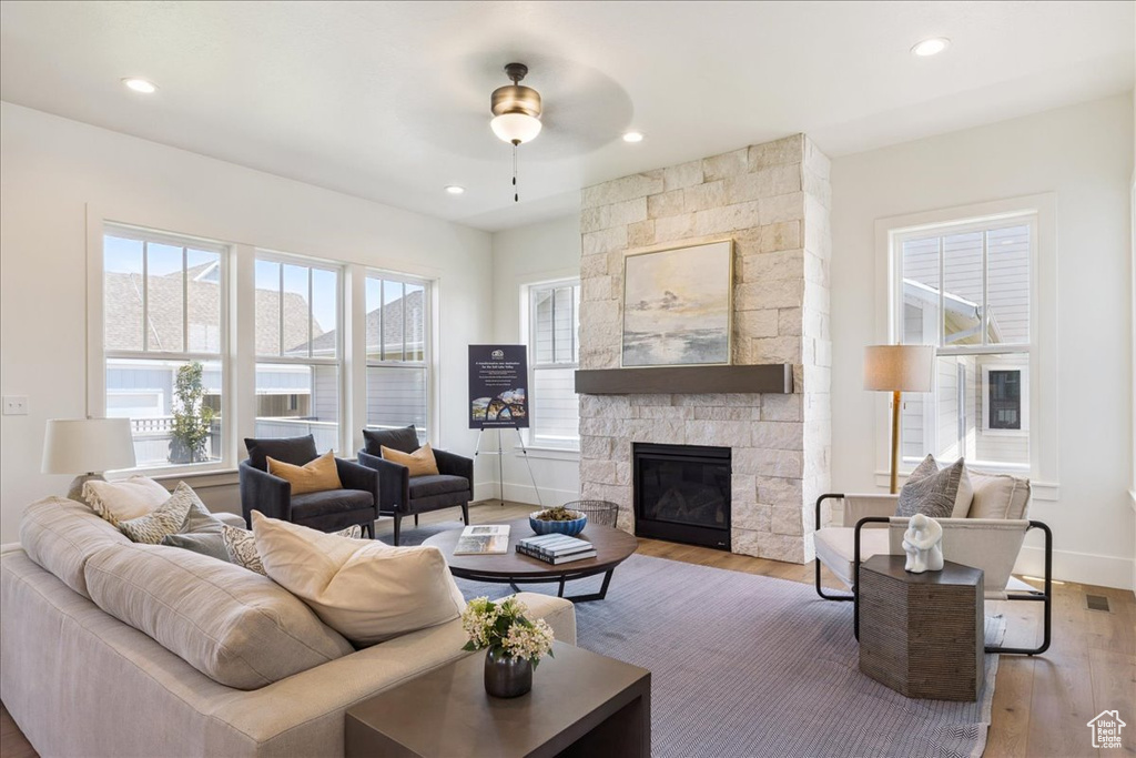 Photo 9 for MLS #2109164 at 7074 W Docksider Dr #273