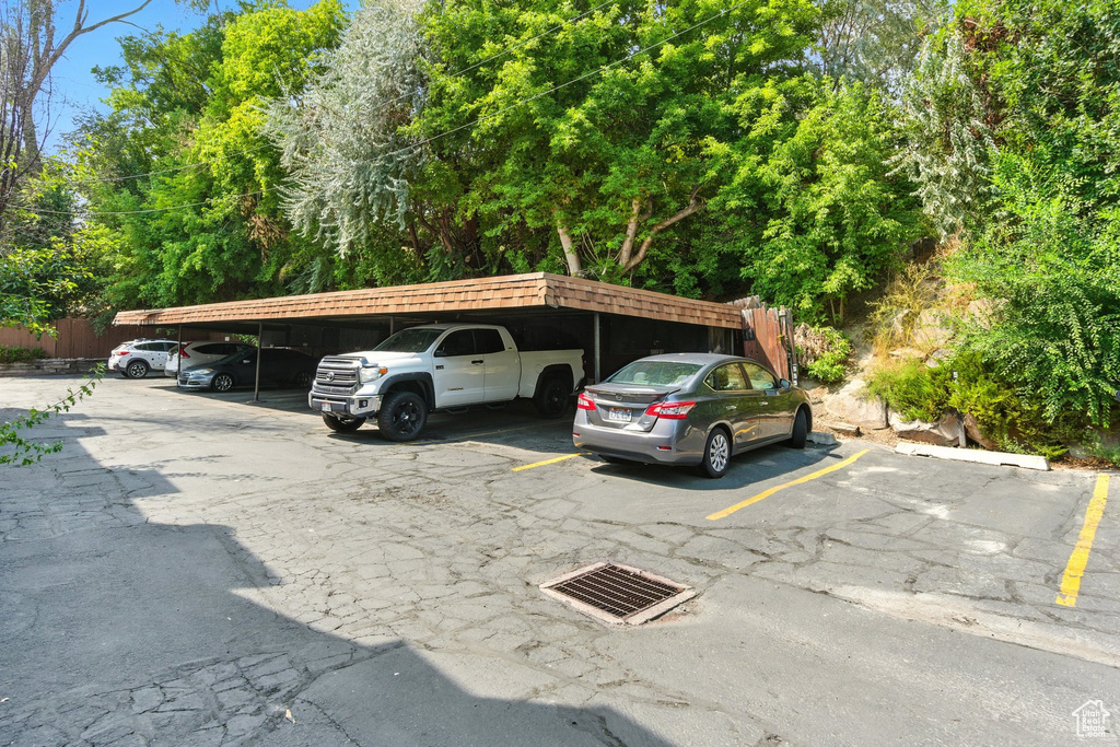 5555 S WILLOWS LN #E Murray, UT 84107