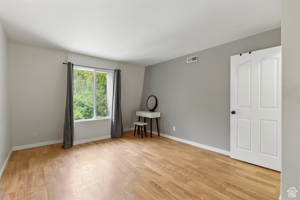 5555 S WILLOWS LN #E Murray, UT 84107