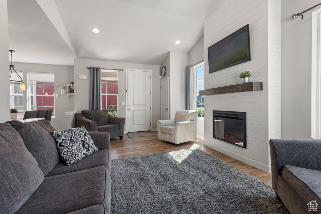 Photo 9 for MLS #2109172 at 2184 W Kimber Ln