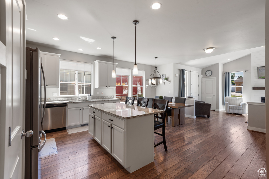 Photo 4 for MLS #2109172 at 2184 W Kimber Ln