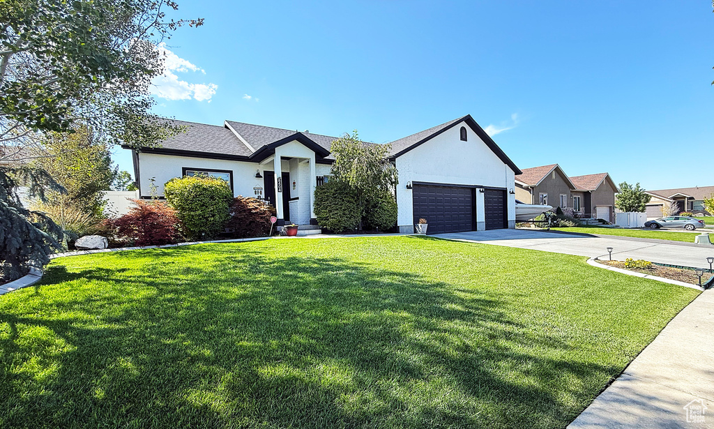 8404 S SNOW CANYON DR West Jordan, UT 84081