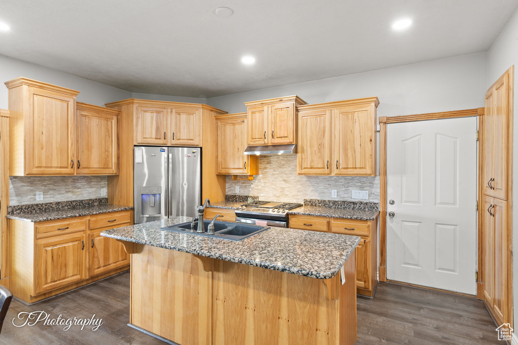 Photo 8 for MLS #2109177 at 2216 W Cedar Hills Dr