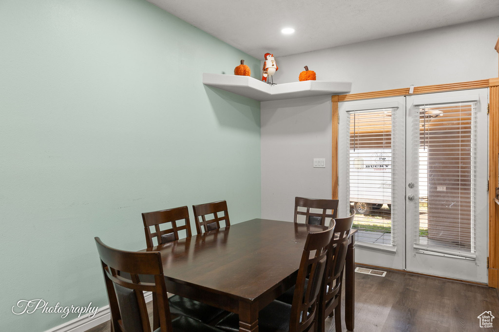 Photo 11 for MLS #2109177 at 2216 W Cedar Hills Dr