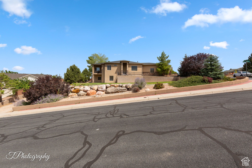 Photo 6 for MLS #2109177 at 2216 W Cedar Hills Dr