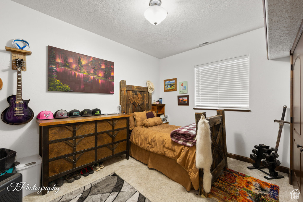Photo 17 for MLS #2109177 at 2216 W Cedar Hills Dr