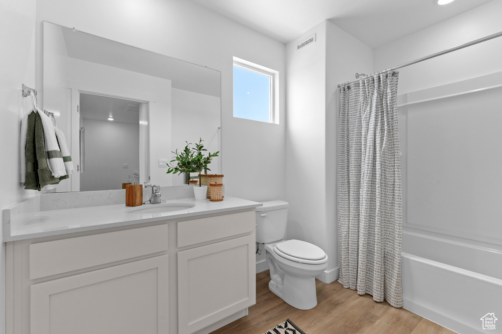 Photo 10 for MLS #2109196 at 340 E 1275 South #124