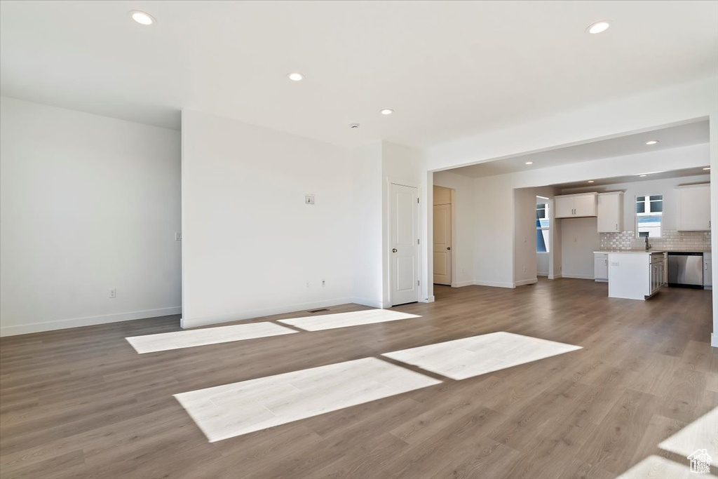 Photo 12 for MLS #2109204 at 927 S Mathilda Dr #263