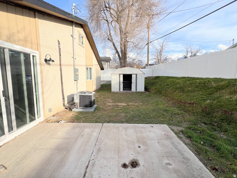 1448 E ESTRELLITA DR Sandy, UT 84093