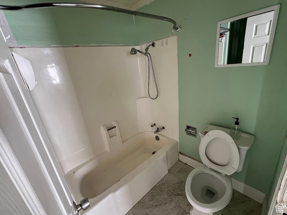 Photo 8 for MLS #2109215 at 1448 E Estrellita Dr