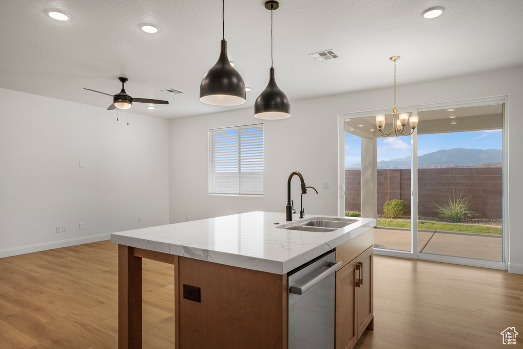 Photo 9 for MLS #2109217 at 1277 E Marlowe Way